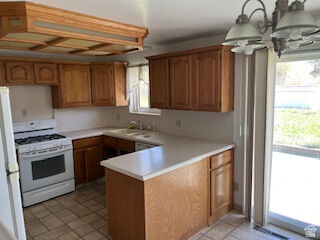 Property Photo:  1724 N Gregory Dr  UT 84041 