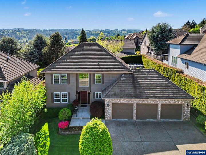 Property Photo:  2913 Laurelwood Ct NW  OR 97304 