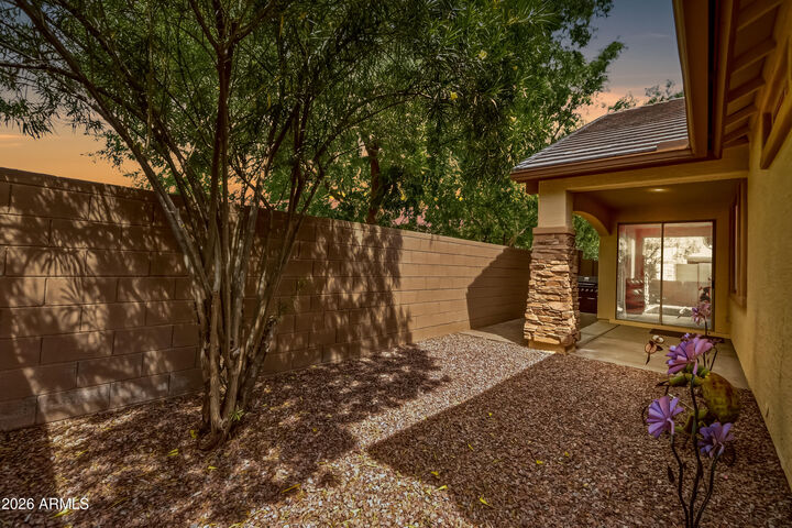 Property Photo:  2454 E Vermont Drive  AZ 85295 