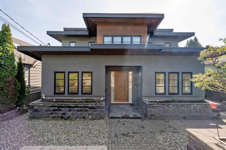 Property Photo: 1468 Kings Avenue BC V7T 2C9