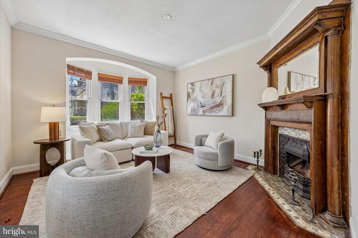 Property Photo:  7201 Boyer Street  PA 19119 