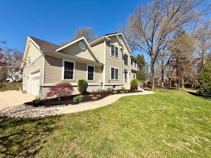 Property Photo:  226 Ark Road  NJ 08054 