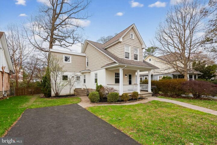 Property Photo:  522 Dudley Avenue  PA 19072 