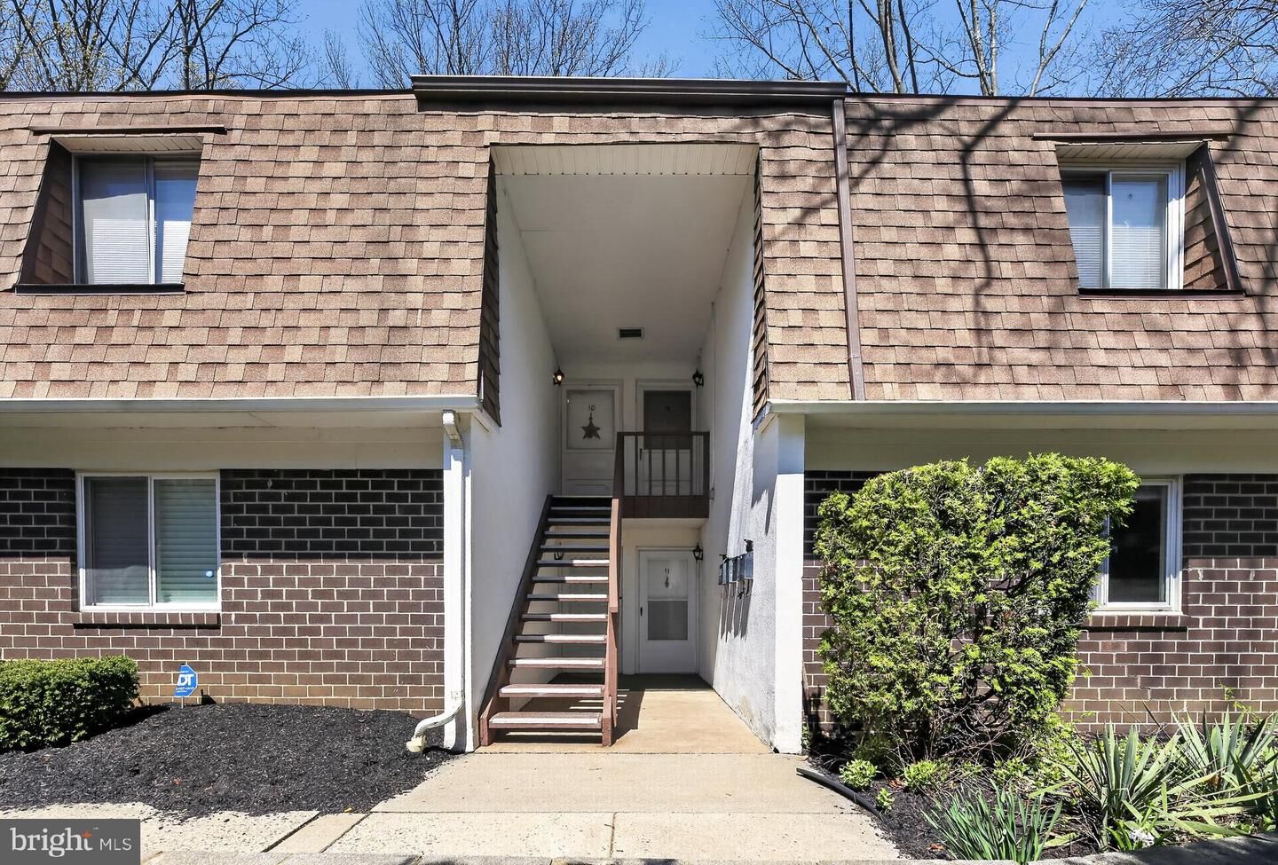 Property Photo:  411 Stiles Avenue B-11  NJ 08052 