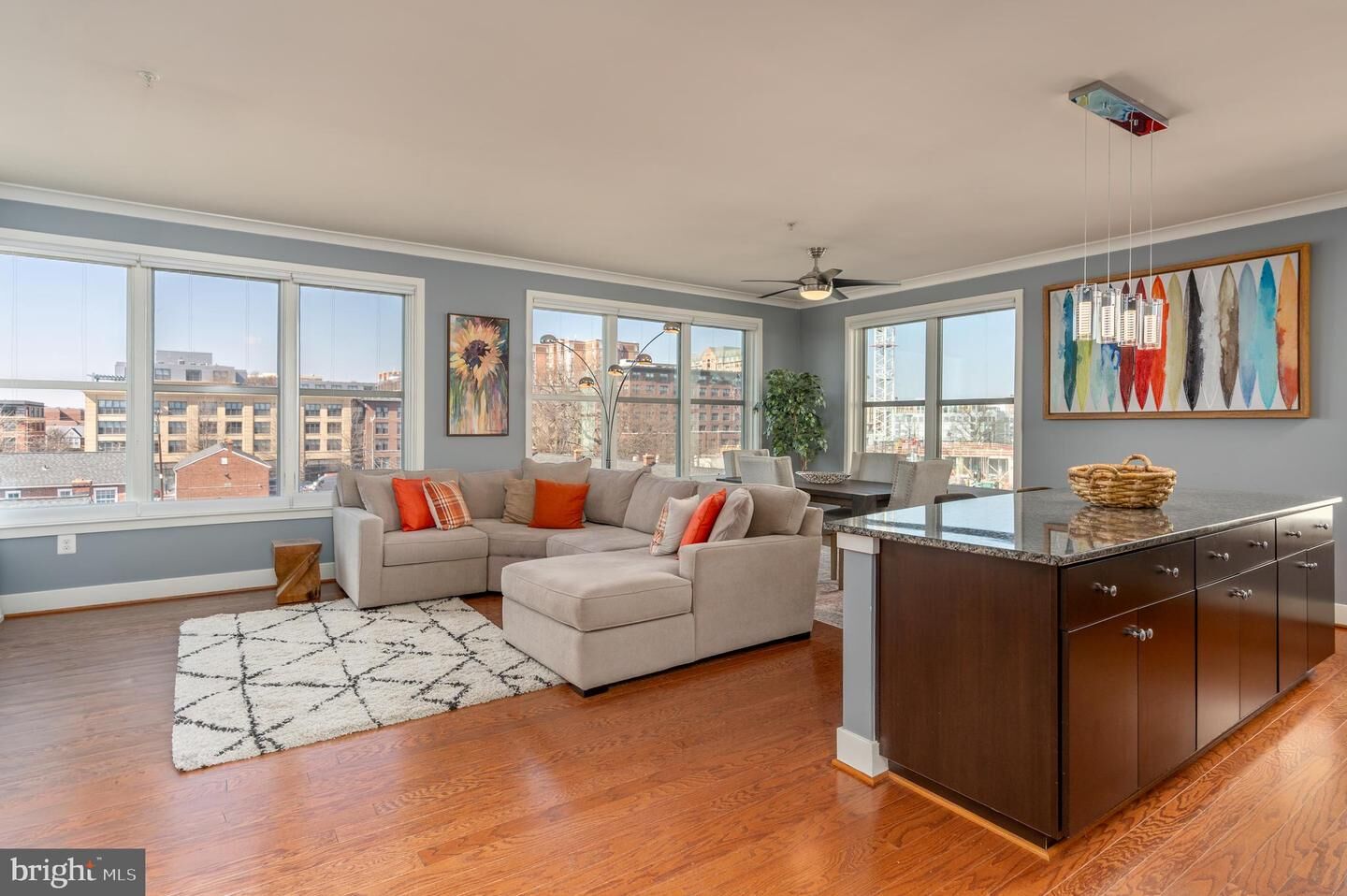 Property Photo: 815 N Patrick Street 407 VA 22314