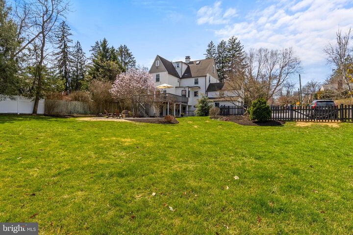 Property Photo:  321 Conestoga Road  PA 19087 