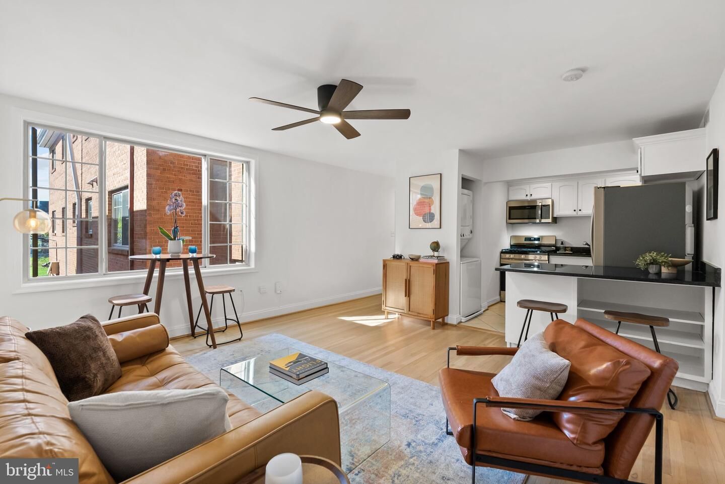 Property Photo:  718 Park Road NW 5  DC 20010 