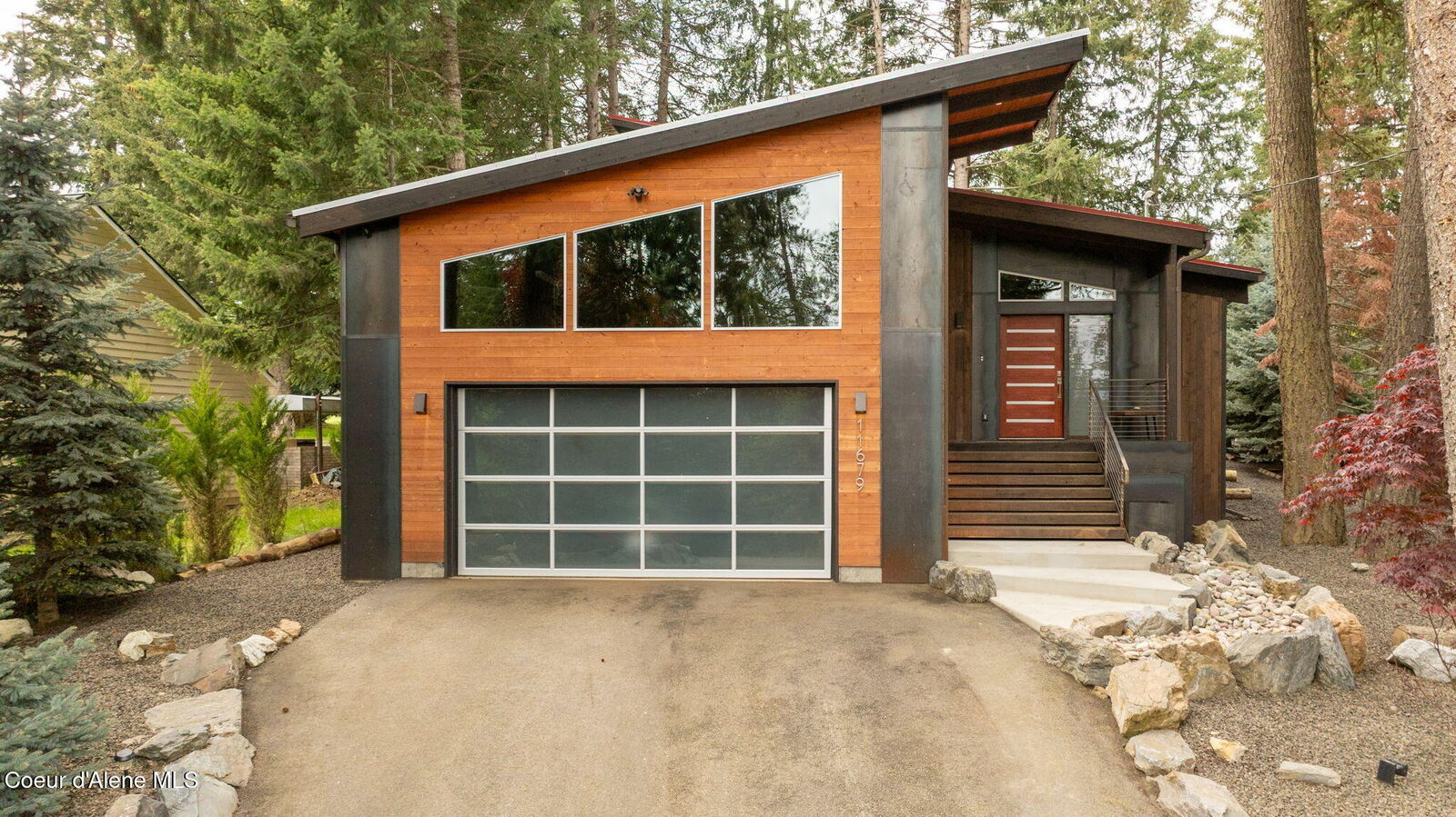 Property Photo:  11679 N Avondale Loop  ID 83835 