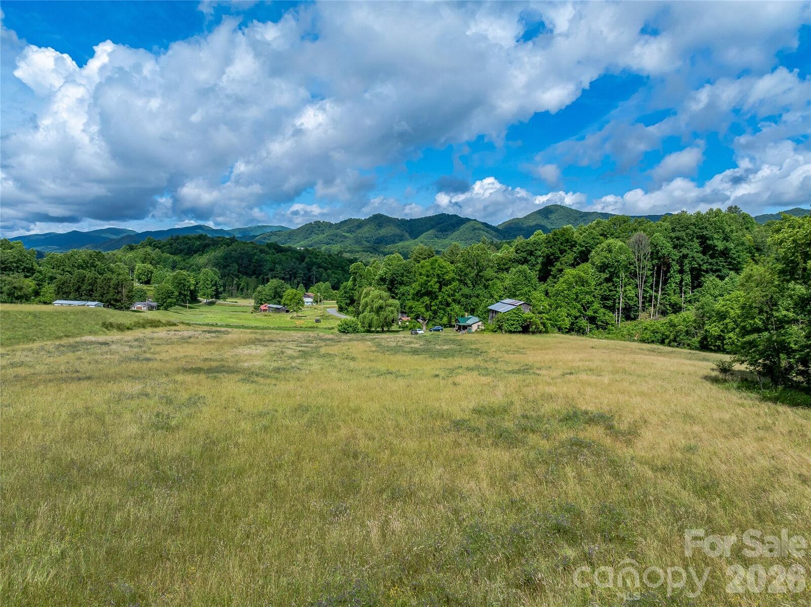 Property Photo: 330 Tilson Branch Road NC 28753