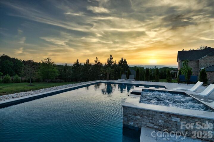 Property Photo:  12409 Franklin Park Lane  NC 28078 