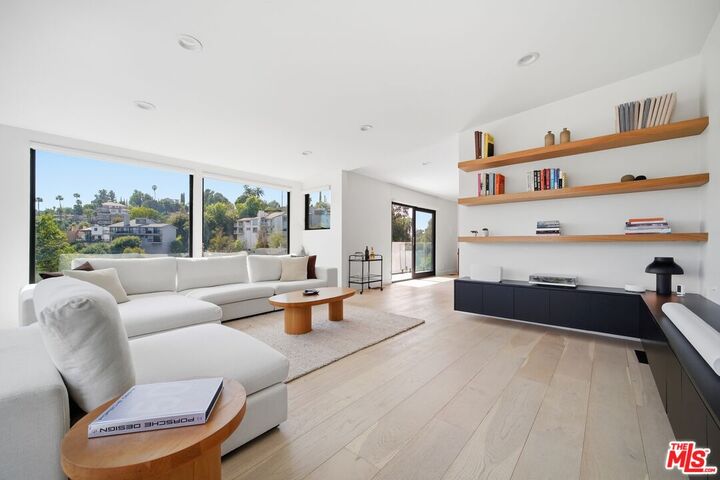 Property Photo:  21520 Marchena St  CA 91364 