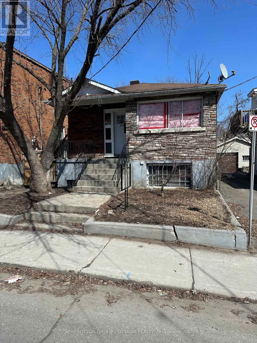 Property Photo: 259 Granville Street North ON K1L 6Z3