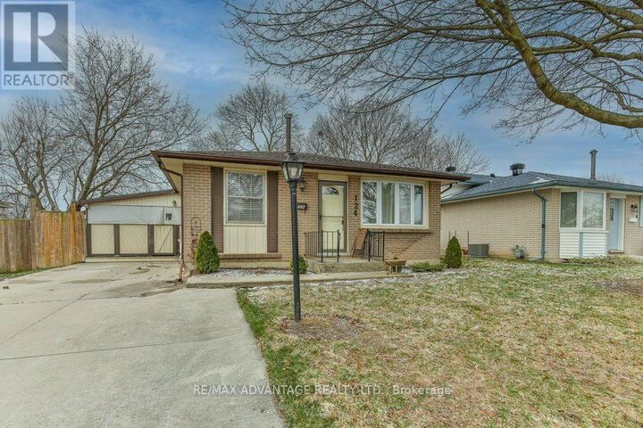 Property Photo:  124 Kipling Avenue  ON N5V 1K2 