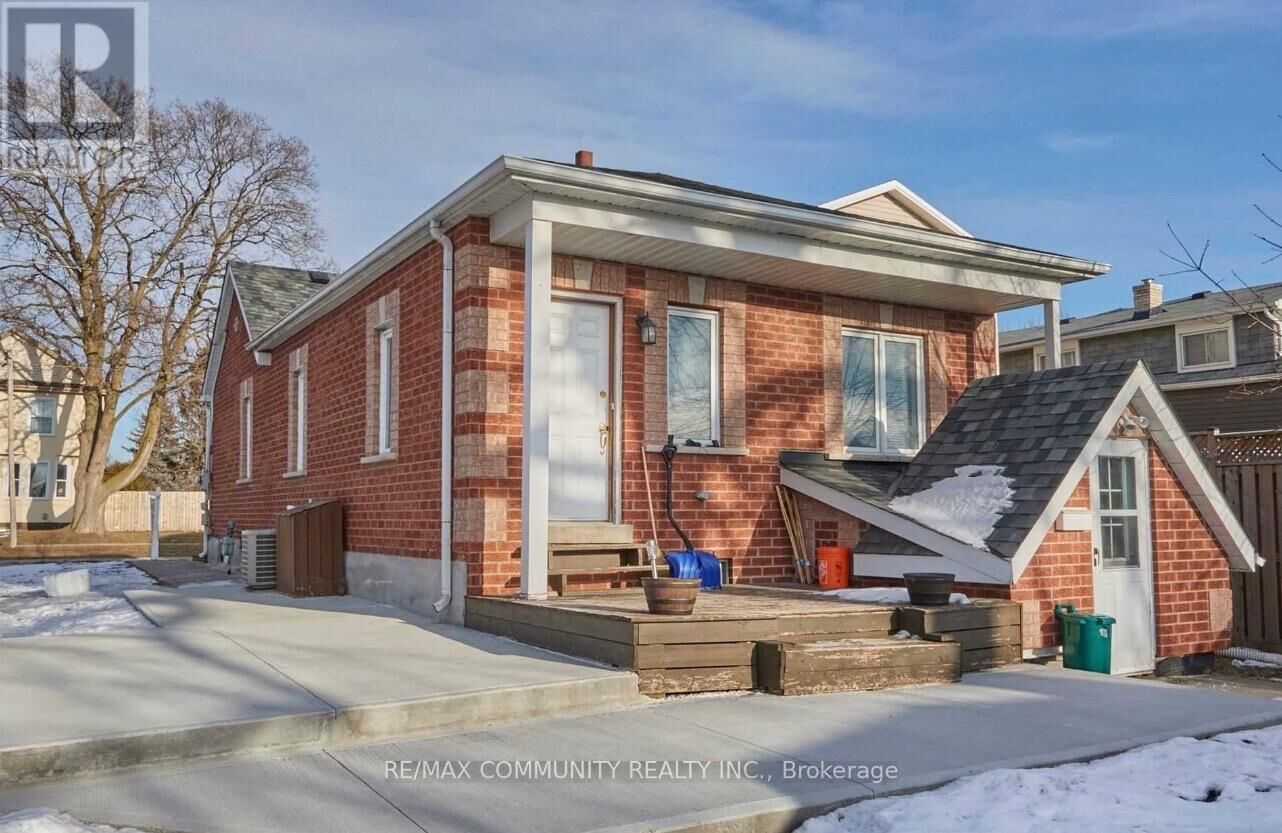 Property Photo: 270 Verdun Road ON L1H 5T3
