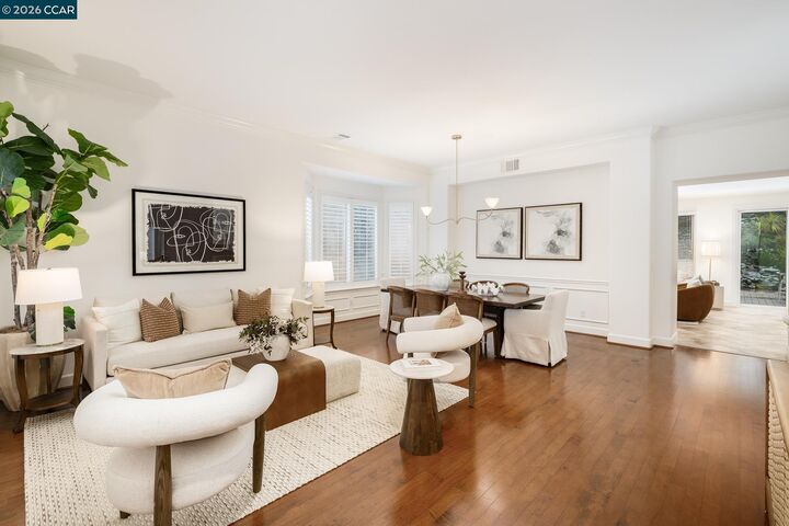 Property Photo:  298 Sullivan Ct  CA 94566 