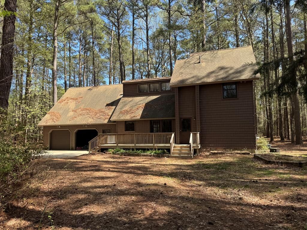 Property Photo:  8175 Denwood Rd  VA 23354 