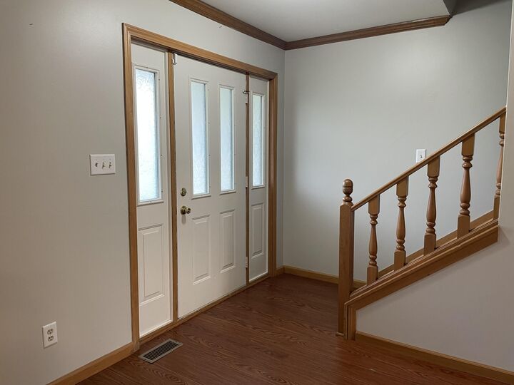 Property Photo:  925 W 89th Place  IN 46410 