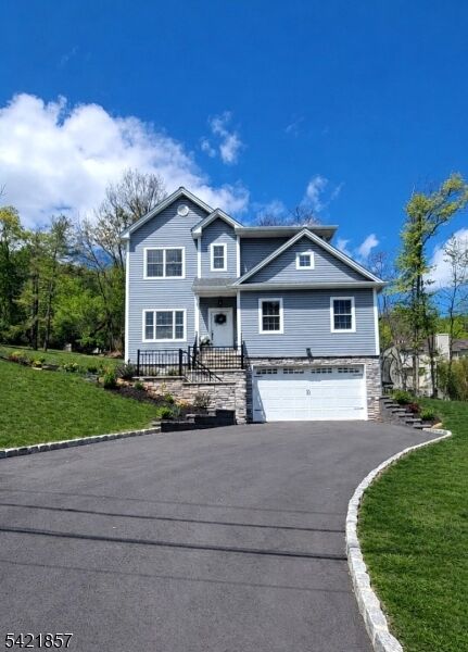 Property Photo:  518 Cardinal Ln  NJ 08812 