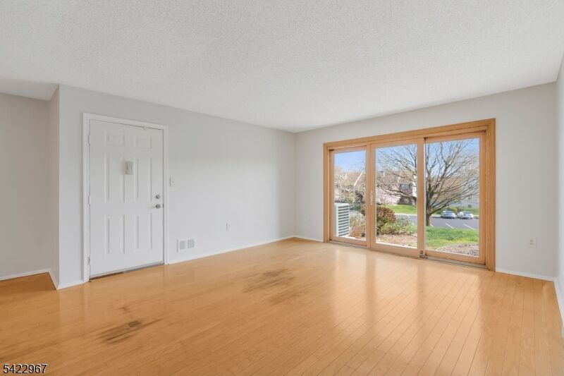 Property Photo:  150 Woodward Ln  NJ 07920 