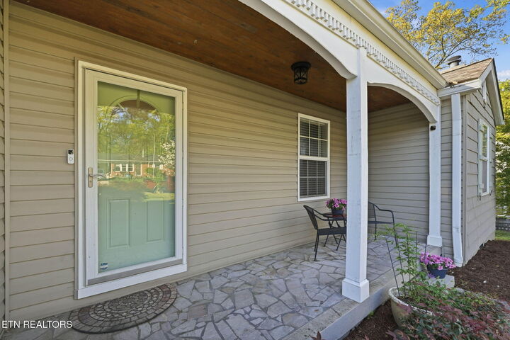 Property Photo:  3224 NE Kenilworth Lane  TN 37917 