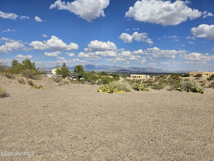 Property Photo:  629 Lark Spur Way  NM 88007 