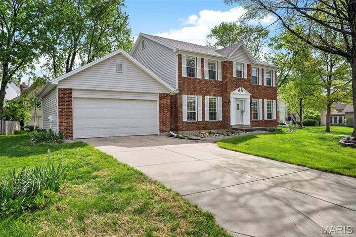 Property Photo:  842 Ridgetop Circle  MO 63304 