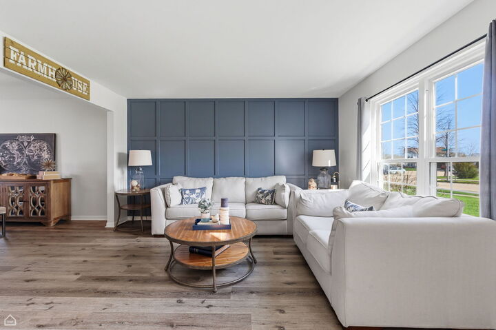 Property Photo: 617 Brita Trail IL 60447