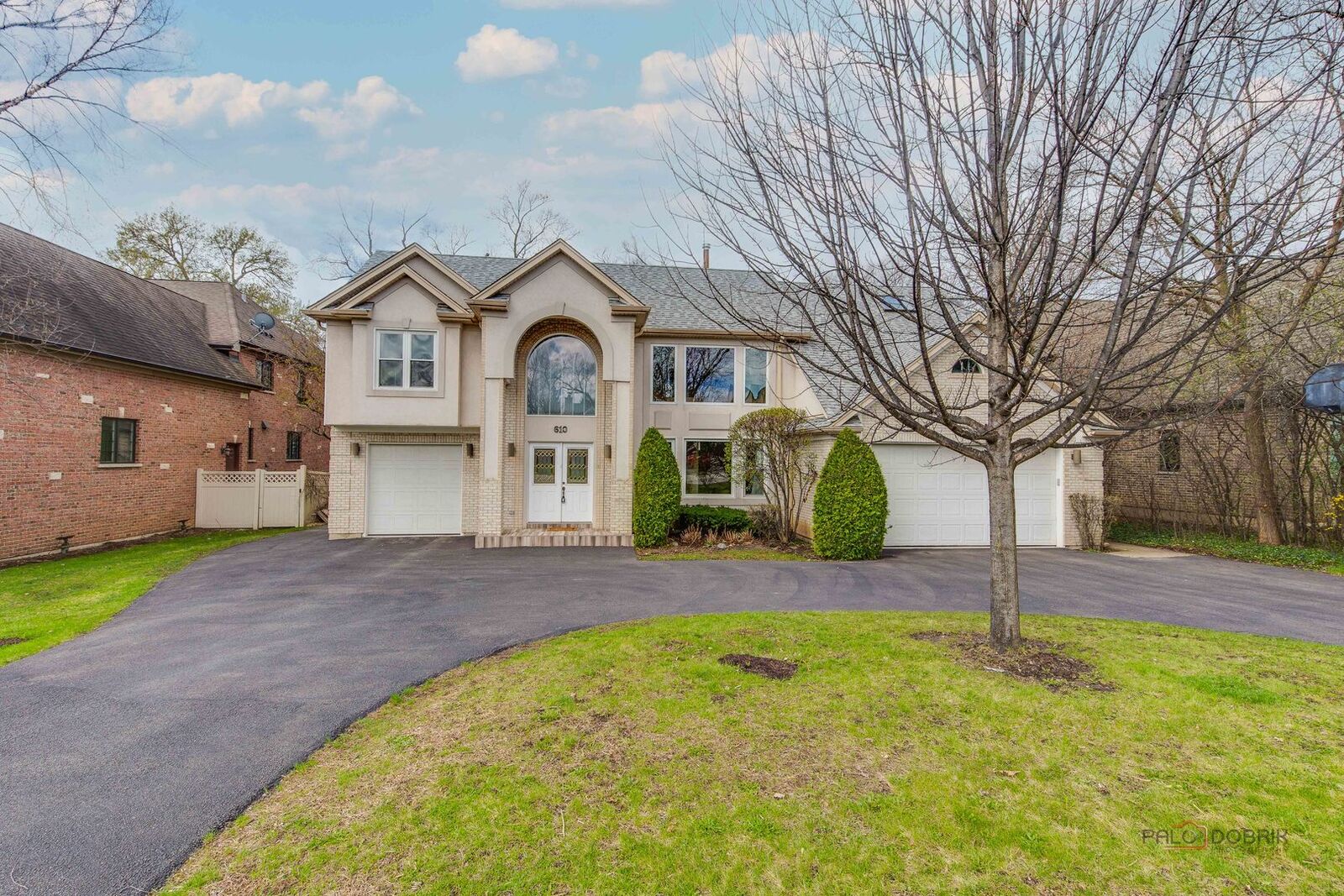 Property Photo:  610 Revere Road  IL 60025 