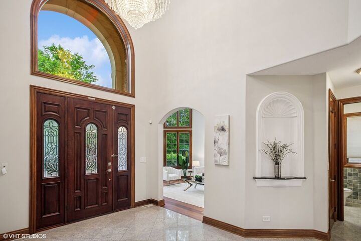 Property Photo:  3832 W Chase Avenue  IL 60712 