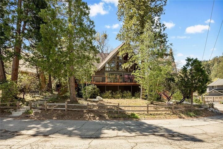 Property Photo:  26489 Hillcrest Lane  CA 92352 