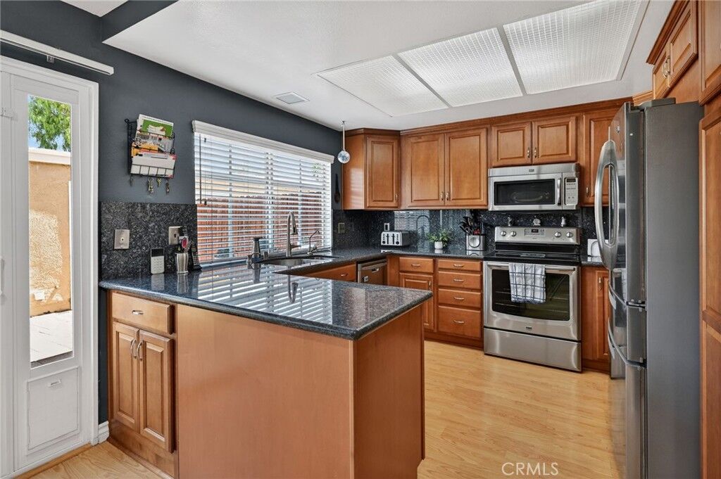 Property Photo:  25 Cheyenne  CA 92604 