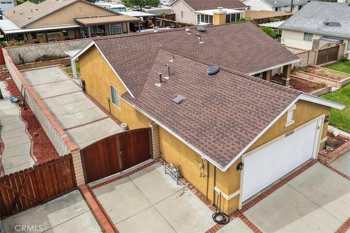 Property Photo:  25085 Laguna Honda  CA 92544 