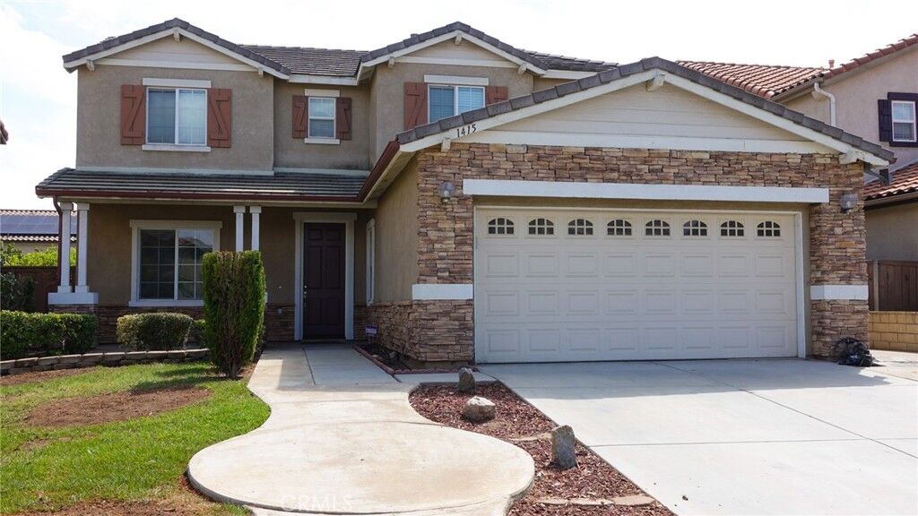 Property Photo:  1415 Sunflower Way  CA 92571 