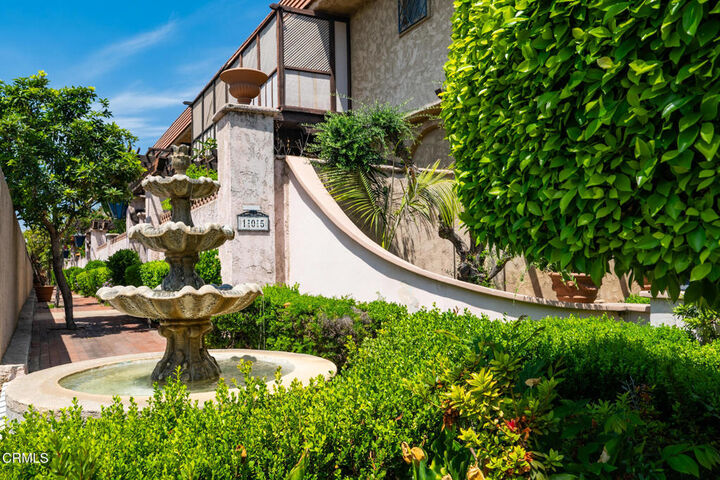 Property Photo:  105 N Almansor Street 6  CA 91801 