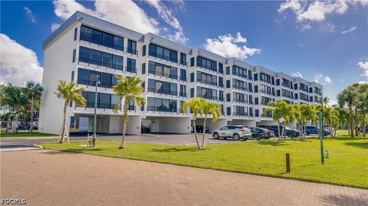 Property Photo:  15010 Punta Rassa Road 301  FL 33908 
