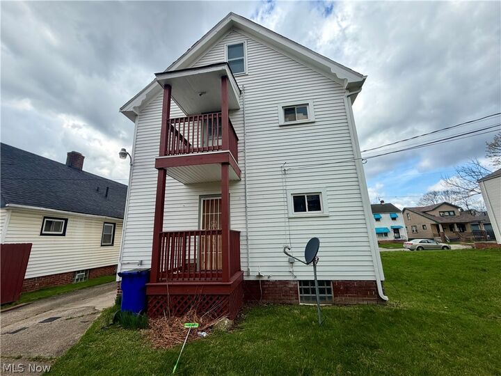 Property Photo: 3821 E 143rd Street OH 44128
