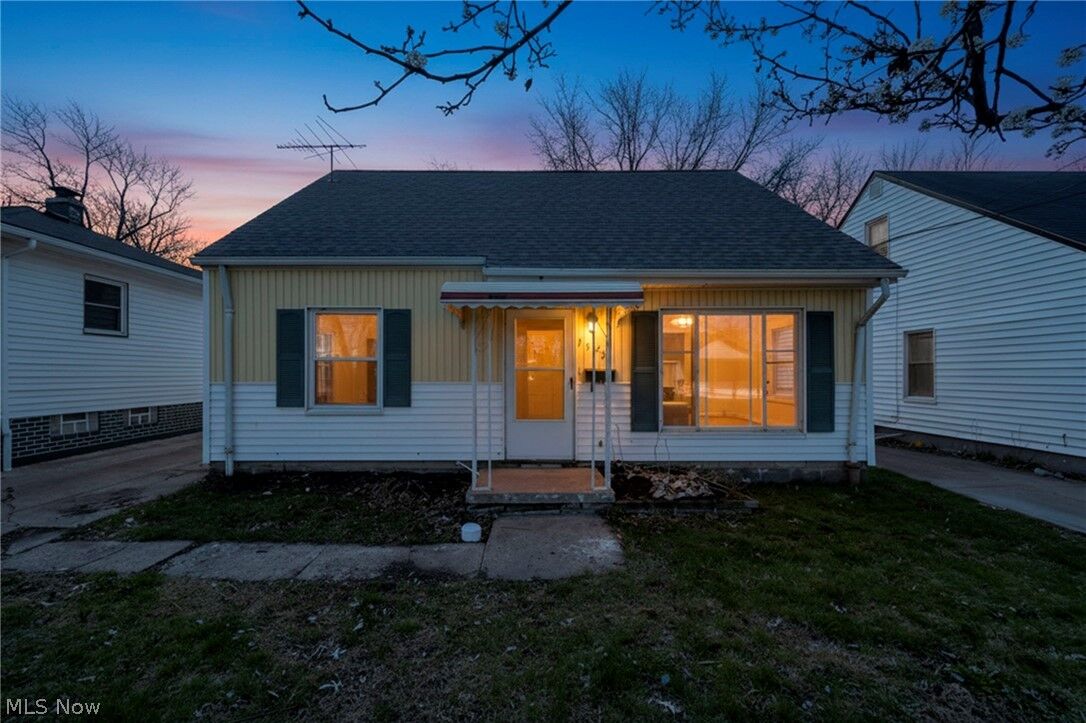 Property Photo: 13539 Bennington Avenue OH 44135