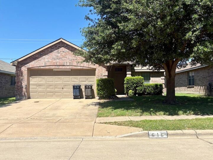 Property Photo:  616 Stirrup Bar Drive  TX 76179 