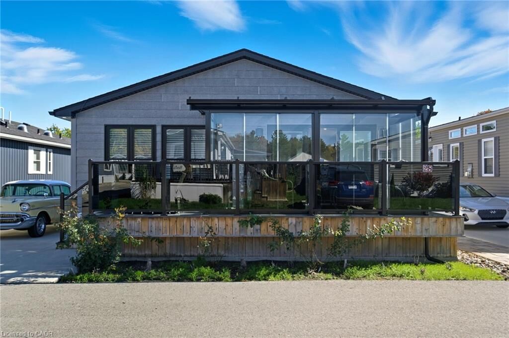 Property Photo: 4449 Milburough Line 28 Ash Street ON L7P 0C5