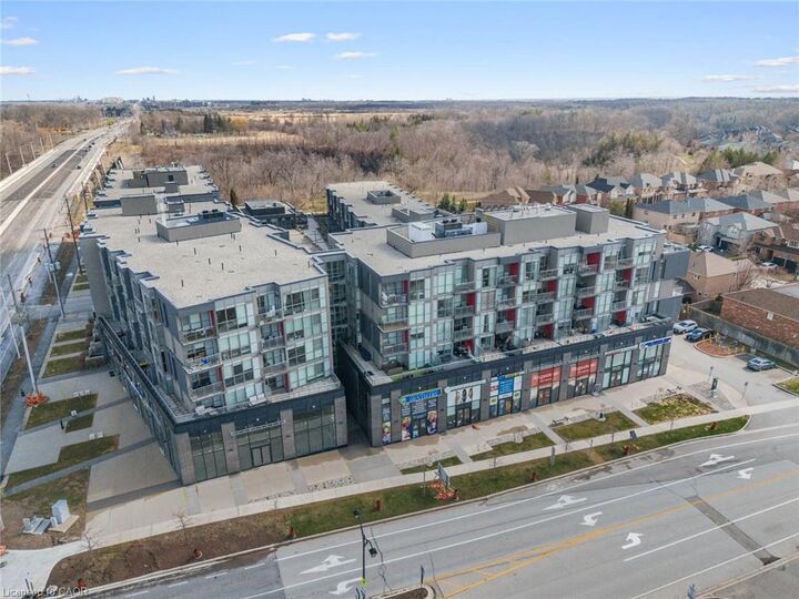 Property Photo:  5220 Dundas Street 516  ON L7L 0J4 