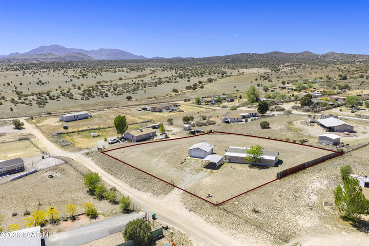 Property Photo:  2110 N Navajo Place  AZ 86323 