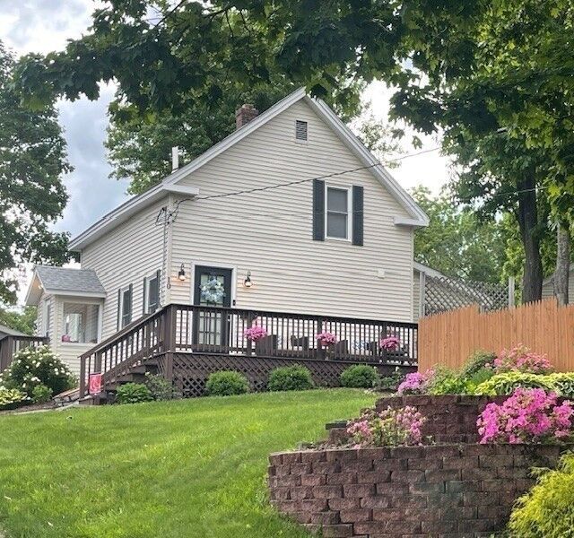 Property Photo: 10 Cedar St MA 01749