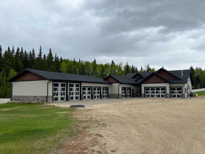 Property Photo: #1, 115057 Township Road 592 A AB T7S 1X4