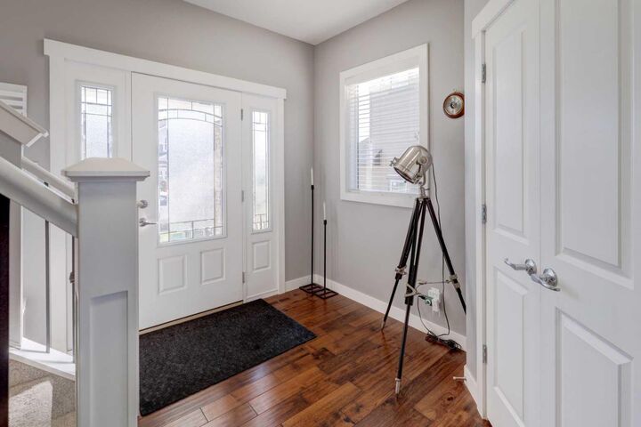 Property Photo:  213 Kingsmere Cove SE  AB T4A 0S1 