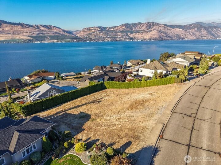 Property Photo:  109  Apple Avenue  WA 98816 