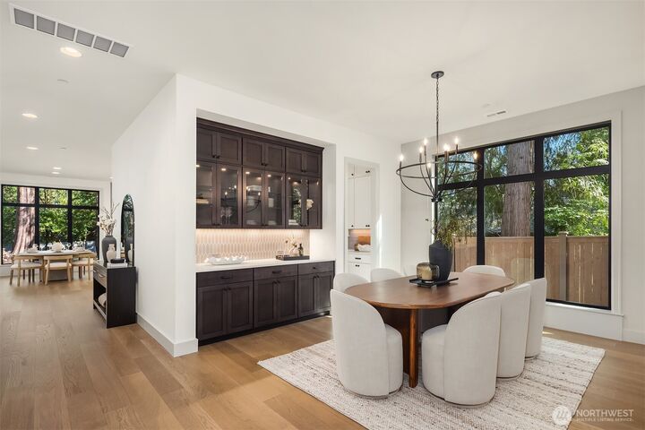 Property Photo:  14030 NE 6th Place  WA 98007 