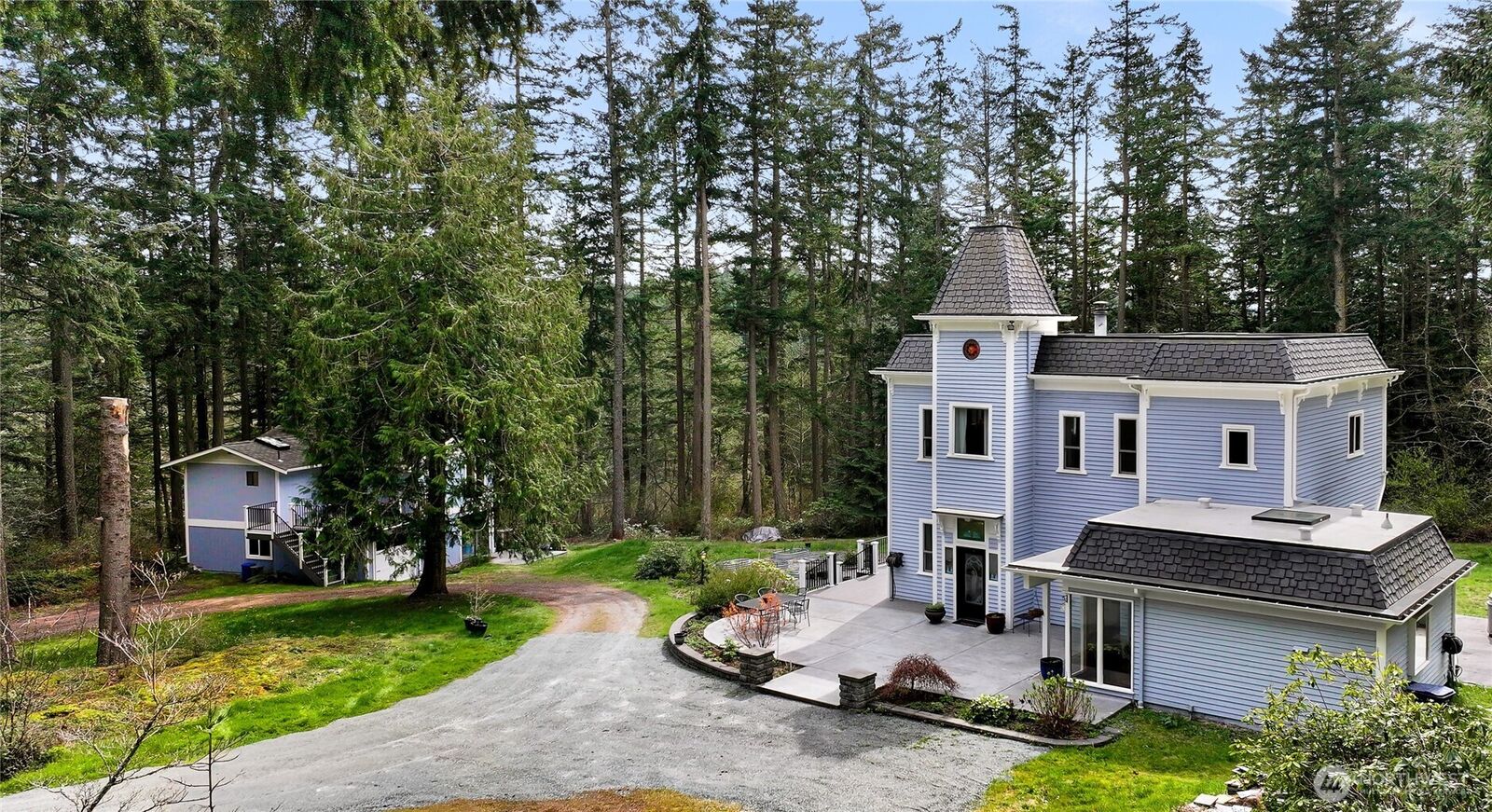 Property Photo:  6710  Deer Lane  WA 98221 