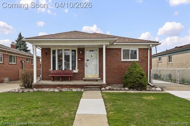 Property Photo: 13080 Poplar Street MI 48195