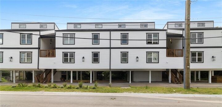 Property Photo:  9600 2nd Bay St 103  VA 23518 