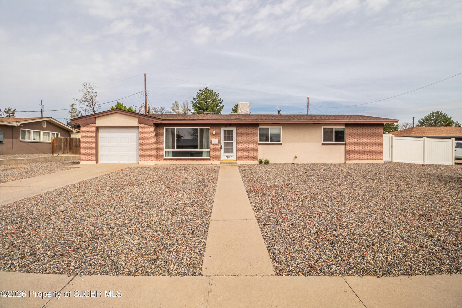 Property Photo: 112 W 35th Street NM 87401